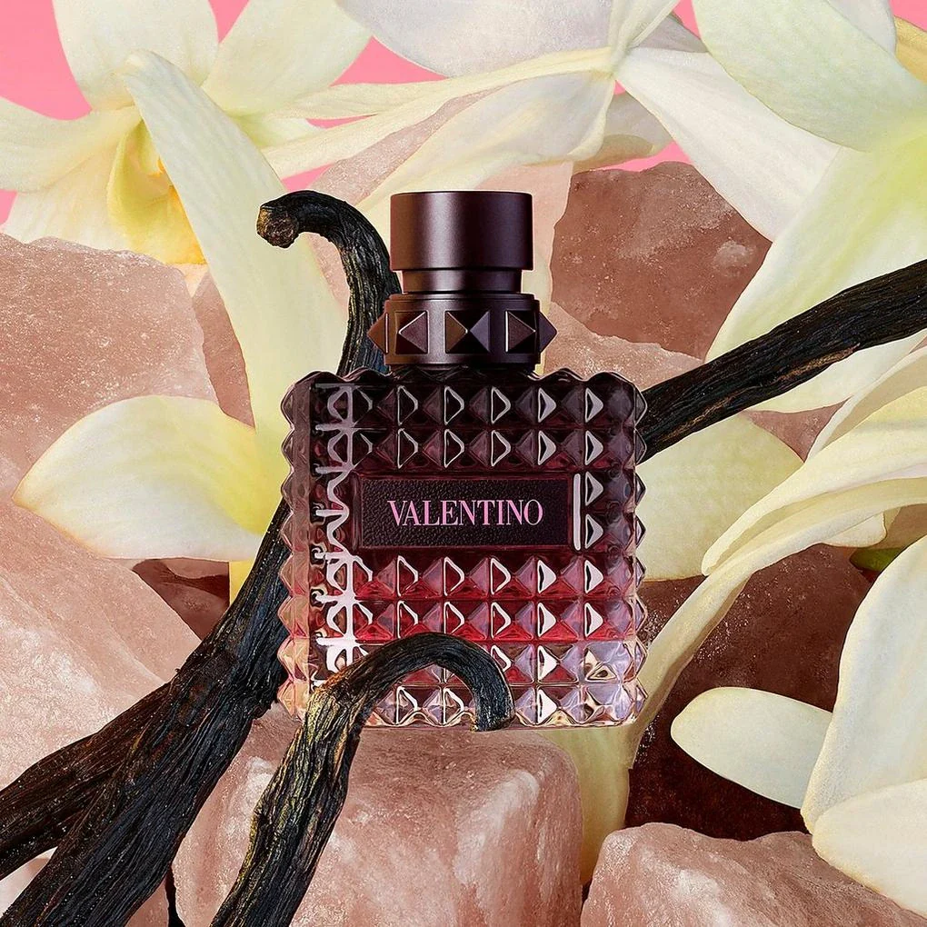 Donna Born In Roma Intense 3.4 oz EDP for women