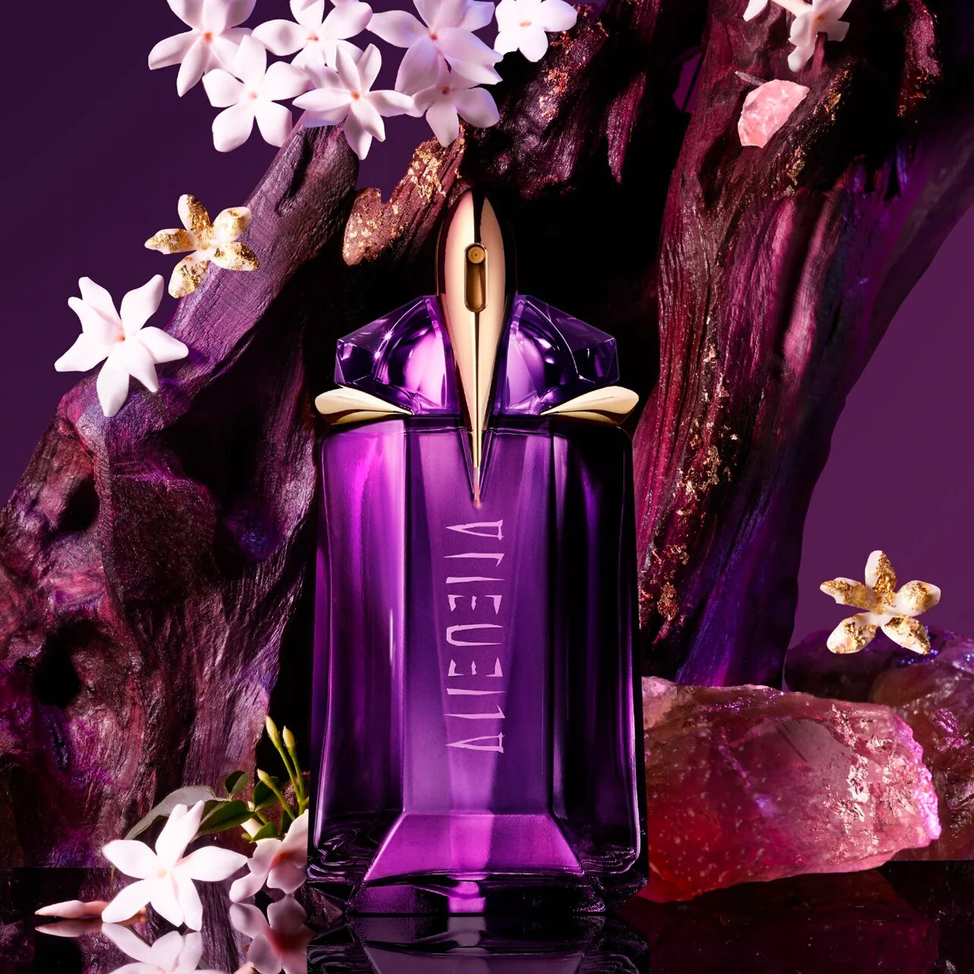 637-alien-3.0-oz-edp-refillable-for-women-3.webp Alien 3.0 oz EDP Refillable for women