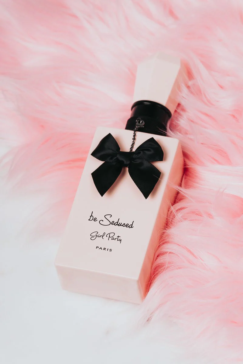 900-be-seduced-girl-party-3.4-oz-edp-for-women-3.webp Be Seduced Girl Party 3.4 oz EDP for women